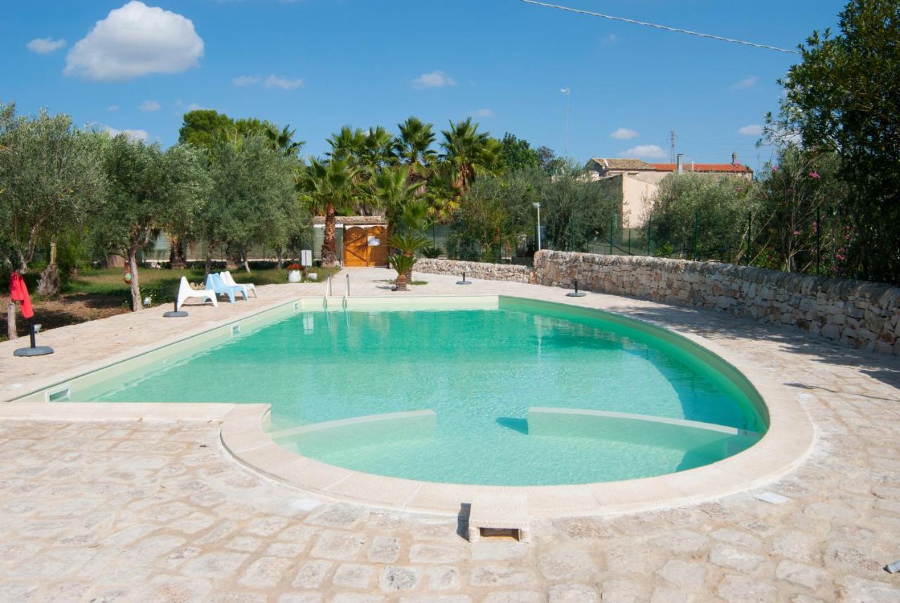 Agriturismo Al Casale Доннафугата Екстериор снимка