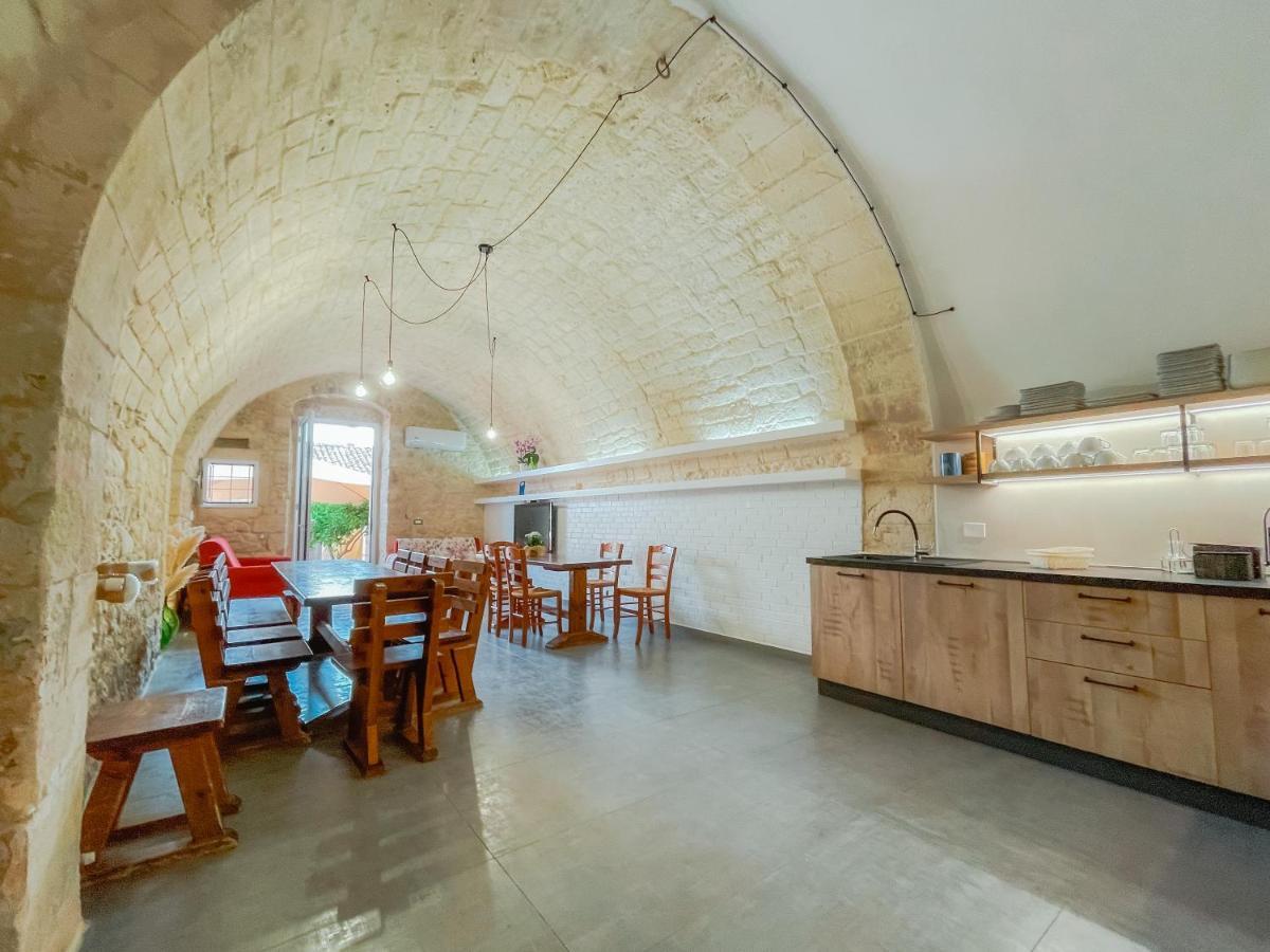 Agriturismo Al Casale Доннафугата Екстериор снимка
