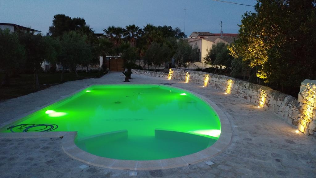 Agriturismo Al Casale Доннафугата Екстериор снимка