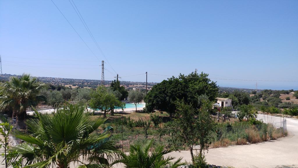 Agriturismo Al Casale Доннафугата Екстериор снимка