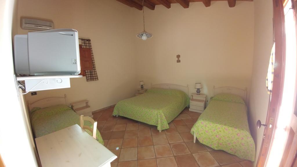 Agriturismo Al Casale Доннафугата Екстериор снимка