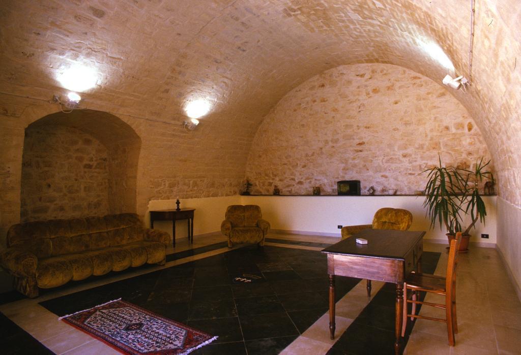 Agriturismo Al Casale Доннафугата Екстериор снимка