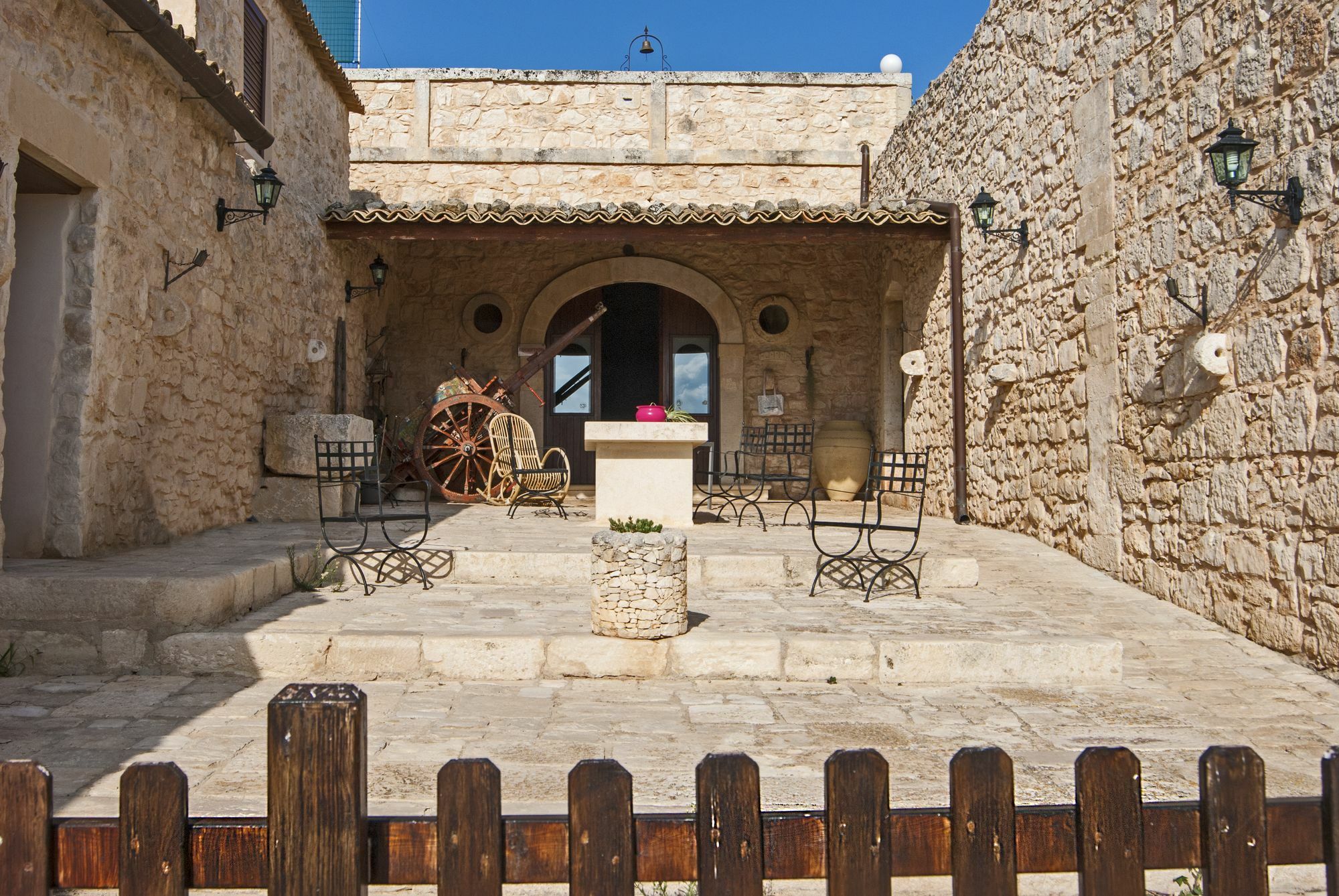 Agriturismo Al Casale Доннафугата Екстериор снимка